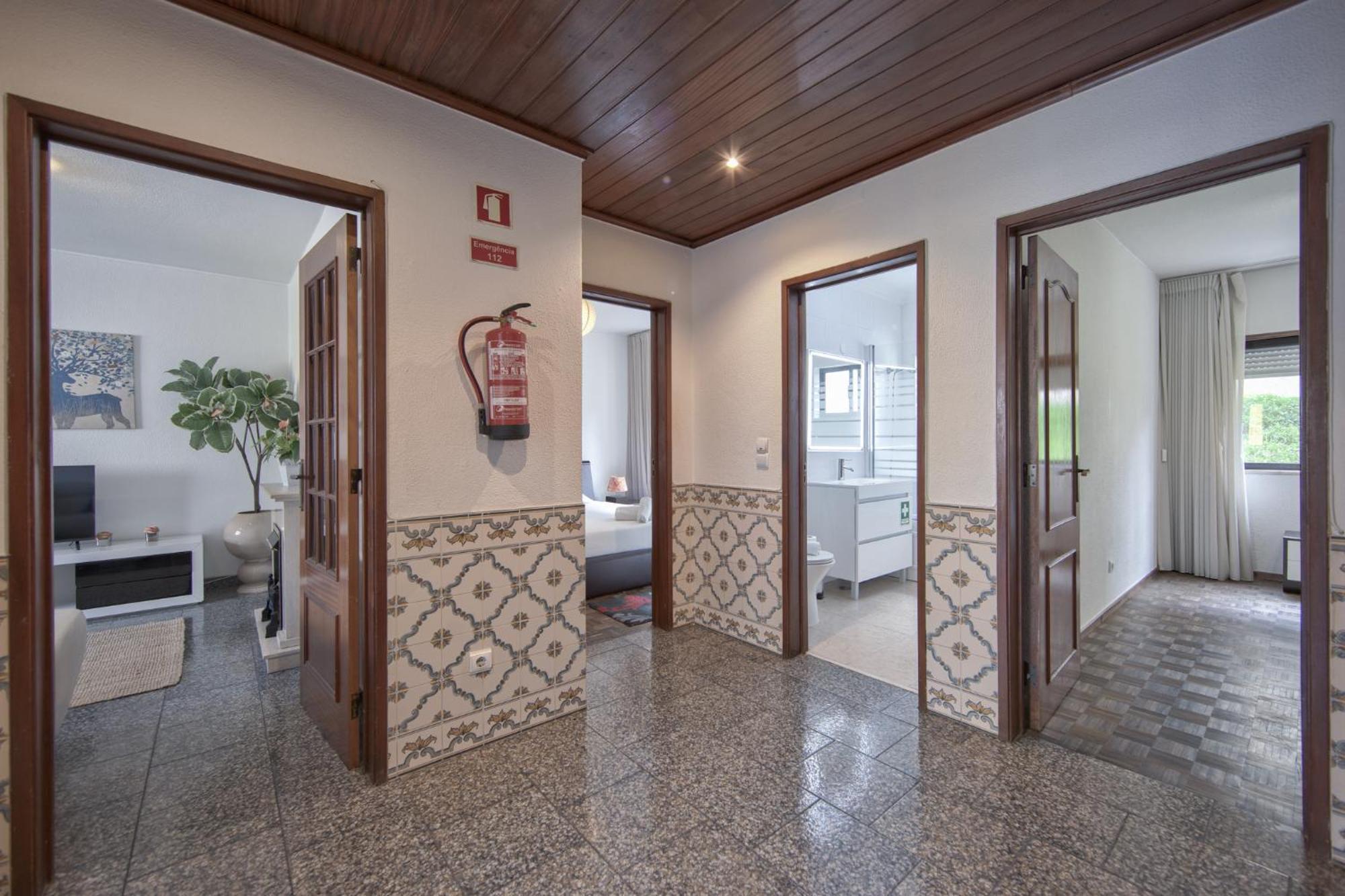 Apartment Pontinha Typical By Homing Lisbon