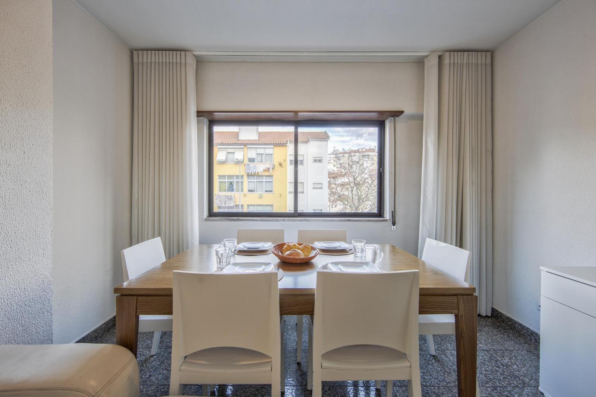 Pontinha Typical By Homing Apartment